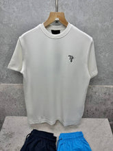 Load image into Gallery viewer, Tshirt