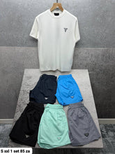 Load image into Gallery viewer, Tshirt