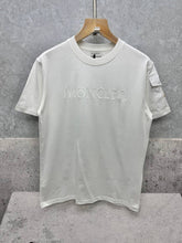 Load image into Gallery viewer, Tshirt