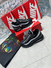 Load image into Gallery viewer, Shoes men