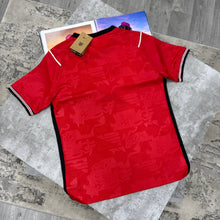 Load image into Gallery viewer, Tshirt