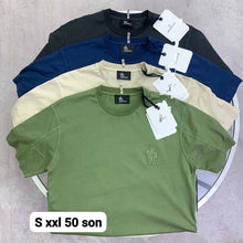 Load image into Gallery viewer, Tshirt