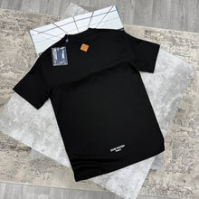 Load image into Gallery viewer, Tshirt