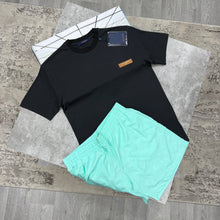 Load image into Gallery viewer, Tshirt