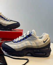Load image into Gallery viewer, Shoes