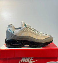 Load image into Gallery viewer, Shoes