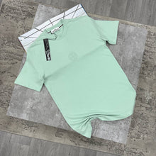 Load image into Gallery viewer, Tshirt