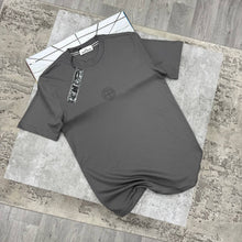 Load image into Gallery viewer, Tshirt