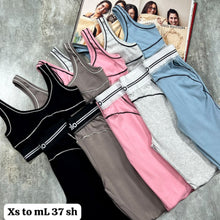 Load image into Gallery viewer, Tracksuit women