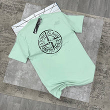 Load image into Gallery viewer, Tshirt