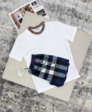 Load image into Gallery viewer, Tshirt