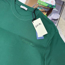 Load image into Gallery viewer, Tshirt