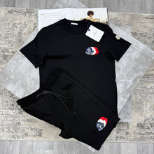 Load image into Gallery viewer, Tshirt