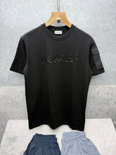 Load image into Gallery viewer, Tshirt