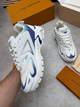 Load image into Gallery viewer, Shoes