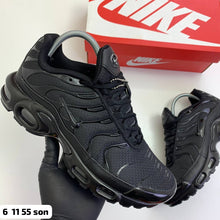 Load image into Gallery viewer, Shoes