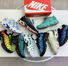 Load image into Gallery viewer, Shoes