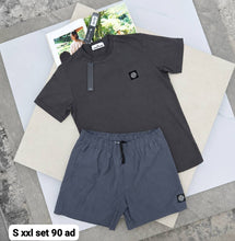 Load image into Gallery viewer, Tshirt