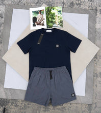 Load image into Gallery viewer, Tshirt