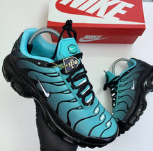 Load image into Gallery viewer, Shoes