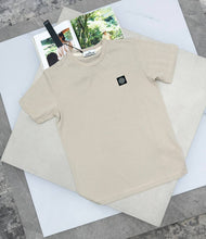 Load image into Gallery viewer, Tshirt