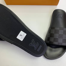 Load image into Gallery viewer, Slipper men