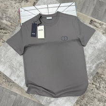 Load image into Gallery viewer, Tshirt