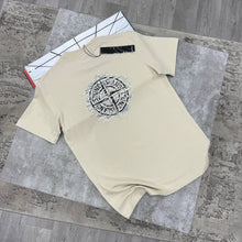 Load image into Gallery viewer, Tshirt