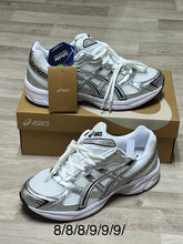 Load image into Gallery viewer, Shoes