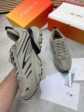 Load image into Gallery viewer, Shoes