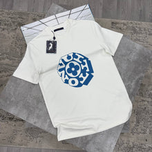 Load image into Gallery viewer, Tshirt