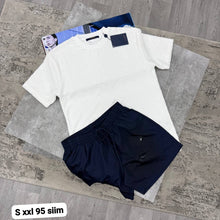 Load image into Gallery viewer, Tshirt