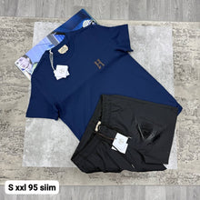 Load image into Gallery viewer, Tshirt