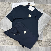 Load image into Gallery viewer, Tshirt
