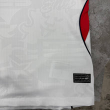 Load image into Gallery viewer, Tshirt