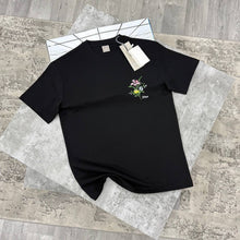 Load image into Gallery viewer, Tshirt