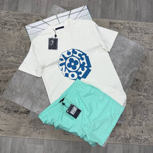Load image into Gallery viewer, Tshirt