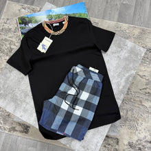 Load image into Gallery viewer, Tshirt
