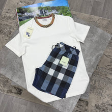 Load image into Gallery viewer, Tshirt