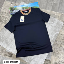 Load image into Gallery viewer, Tshirt