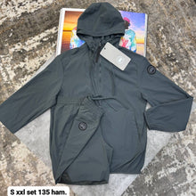 Load image into Gallery viewer, Jacket