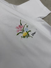 Load image into Gallery viewer, Tshirt
