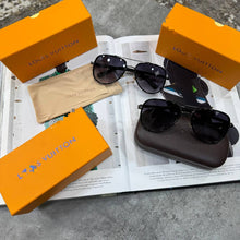Load image into Gallery viewer, Sunglass