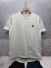 Load image into Gallery viewer, Tshirt