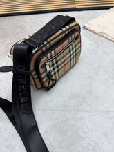 Load image into Gallery viewer, Bag