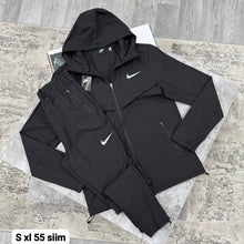 Load image into Gallery viewer, Tracksuit