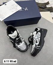 Load image into Gallery viewer, Shoes men