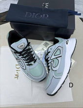 Load image into Gallery viewer, Shoes men
