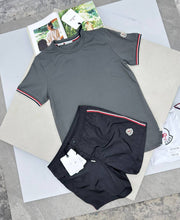 Load image into Gallery viewer, Tshirt