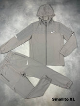 Load image into Gallery viewer, Tracksuit men